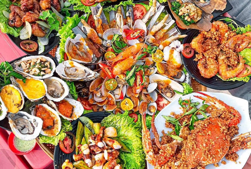 Gợi ý ăn gì ở Đà Nẵng theo từng buổi trong ngày