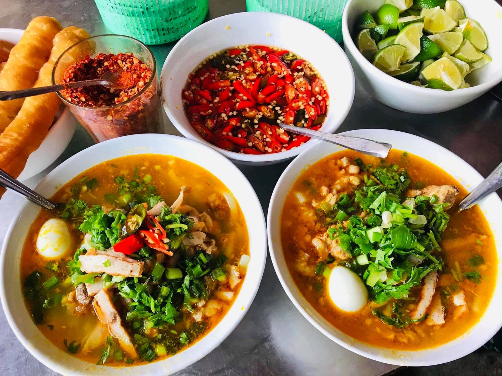 Bánh canh ruộng Đà Nẵng dân dã đặc biệt