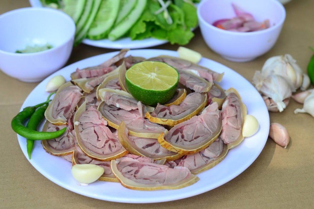 Bê thui Cầu Mống đặc sản Quảng Nam Đà Nẵng