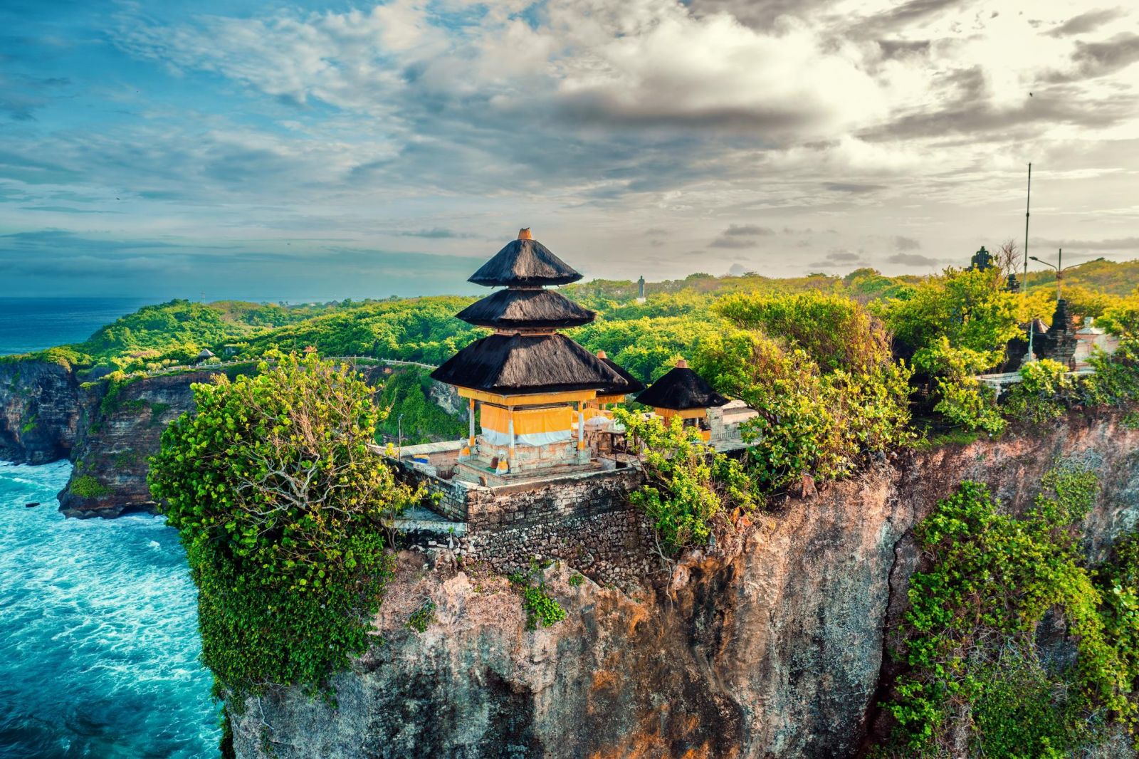 Đền Uluwatu Bali