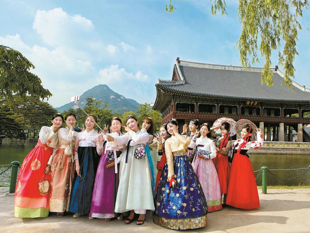 hàn quốc tự túc hay đi theo tour